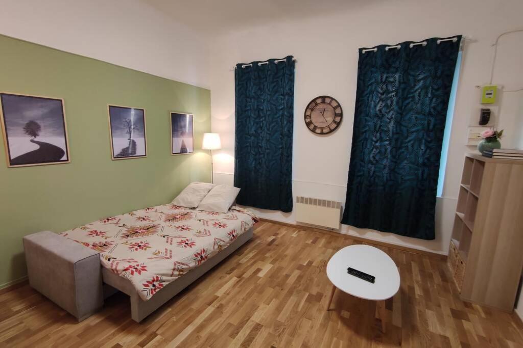 Joli T2 Proche Vieux-Port, Terrasses Du Port Et Metro Joliette Apartment Marseille Bagian luar foto